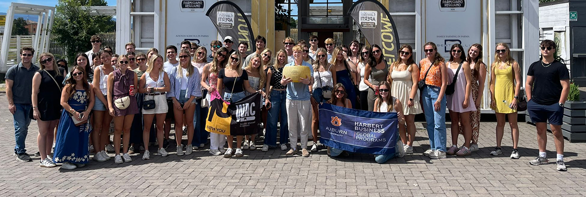 World Abroad Connect Home Shopping Image